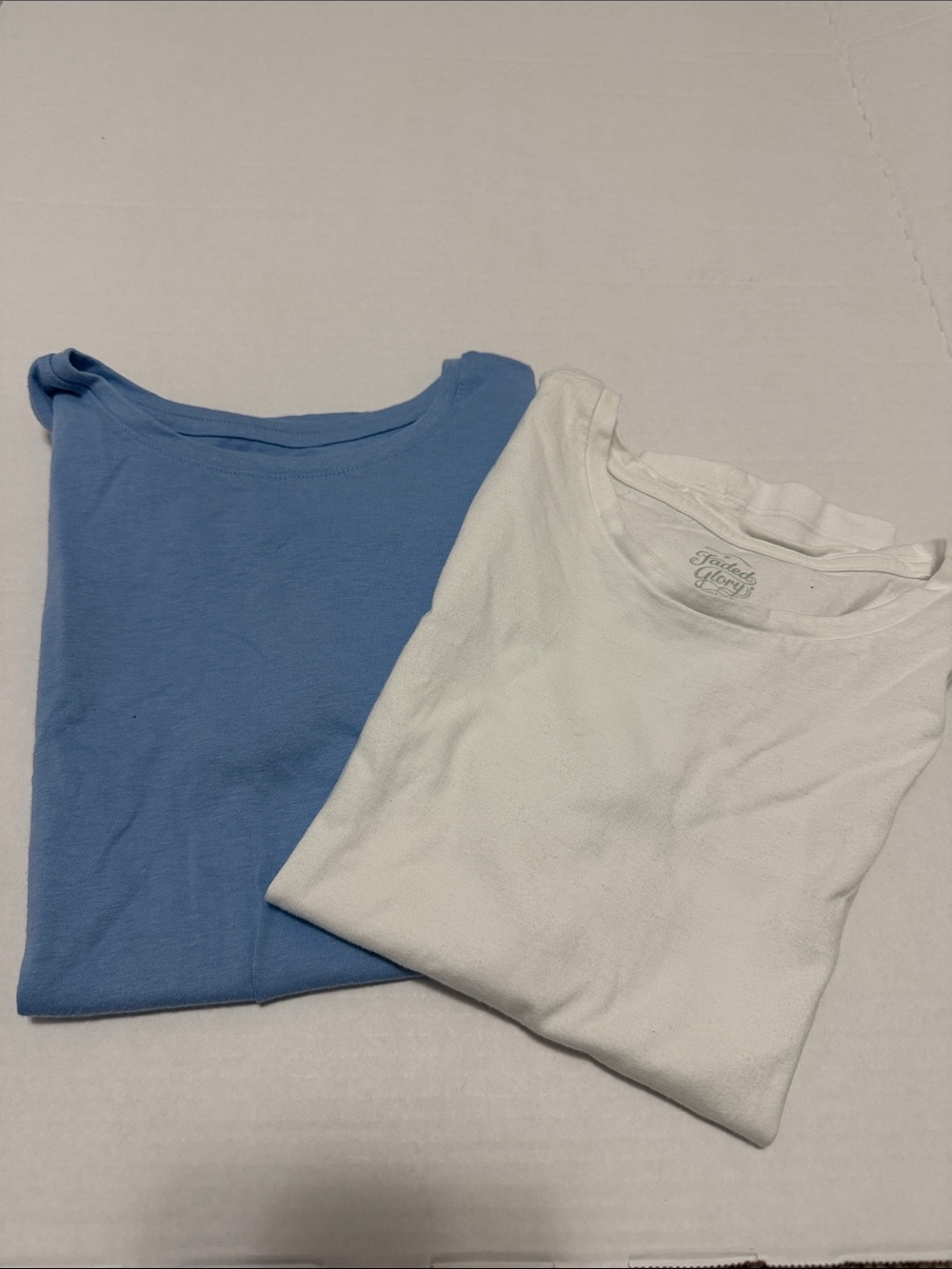 Kids Short Sleeve Crew Neck Tees in White and Light Blue - Unbranded